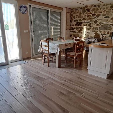 Couloumine Breizh Bed & Breakfast Saint-Aignan  Екстериор снимка