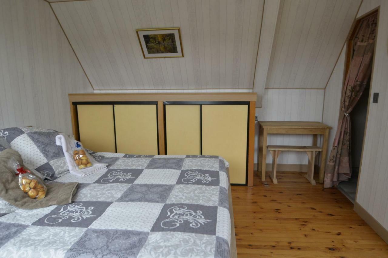 Couloumine Breizh Bed & Breakfast Saint-Aignan  Екстериор снимка